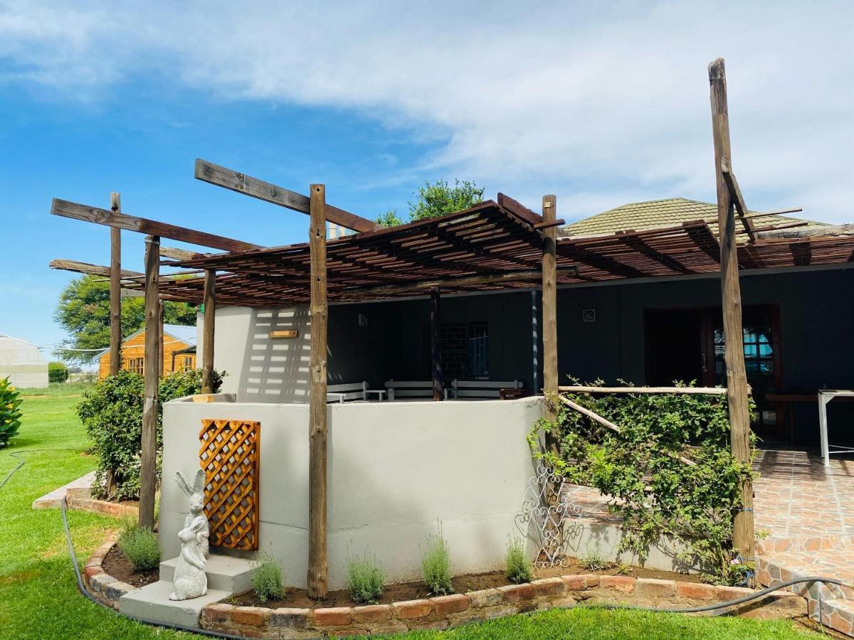 Biekiesvlei Hotell Lichtenburg Eksteriør bilde