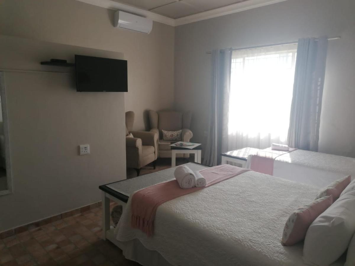 Biekiesvlei Hotell Lichtenburg Eksteriør bilde