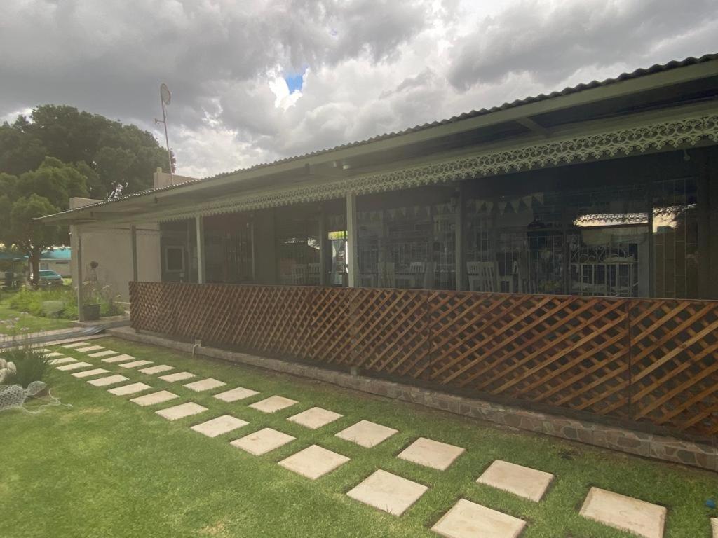 Biekiesvlei Hotell Lichtenburg Eksteriør bilde